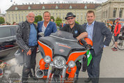 Harley Davidson Charity - Heldenplatz Wien - Mi 13.08.2014 - Ferdinand FISCHER, Manfred JURACZKA, Wolfgang BCK49