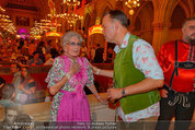 Almdudler Trachtenpärchenball - Rathaus - Fr 19.09.2014 - Lotte TOBISCH, Gerhard SCHILLING153