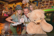 Tierquartier Charity - Schreiberhaus - Sa 08.11.2014 - Poldi HUBER und Tochter Jenny, Wendy NIGHT mit Teddybr12