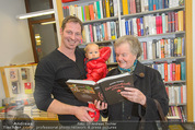 Bernie Rieder Buchpräsentation - Morawa - Do 27.11.2014 - Bernie RIEDER mit Sohn Valentin und Oma Steffi (Stefanie) RIEDER9