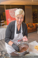 Promi Keksbacken - Parkhotel Schönbrunn - Di 02.12.2014 - Jazz GITTI2