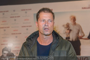 Kinopremiere ´Honig im Kopf´ - Cineplexx Donauplex - Mi 17.12.2014 - Til SCHWEIGER (Portrait)38