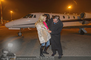 Elisabetta Canalis Abholung - Privatflug Mailand-Wien - Di 10.02.2015 - Richard und Cathy LUGNER24