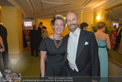 Opernball 2015 - Das Fest - Wiener Staatsoper - Do 12.02.2015 - Berit STICKLER, Elise MOUGIN155