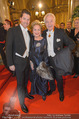 Opernball 2015 - Feststiege - Wiener Staatsoper - Do 12.02.2015 - Familie Harald, Daniel und Ingeborg Mausi SERAFIN58