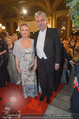 Opernball 2015 - Feststiege - Wiener Staatsoper - Do 12.02.2015 - Hans Jrg SCHELLING80