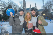 Promi Eisstockschießen - Rathausplatz - Mo 23.02.2015 - Yvonne RUEFF, Alex LIST, Fadi MERZA32