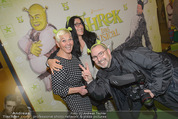 Shrek Premiere - Wiener Stadthalle - Di 17.03.2015 - Jazz GITTI mit Tochter Schomit, Alexander TUMA21