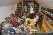 Opening - WeinBlick Feuersbrunn - Sa 11.04.2015 - bersichtsfoto (innen)133