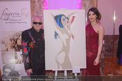 Dancer against Cancer - Hofburg - Sa 11.04.2015 - Amina DAGI mit ihrem Bild, Walter HACHLEITNER374