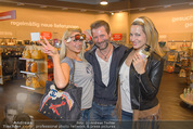 Opening - TK Maxx SCS - Mi 22.04.2015 - Kathi STEININGER, Michael MALY, Diana LUEGER25