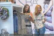 Bettina Assinger Kollektion - Jones Store - Di 12.05.2015 - Bettina ASSINGER, Doris ROSE32