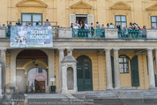 Die Schneekönigin Kinderoper Premiere - Schloss Esterhazy - Fr 12.06.2015 - Schloss Esterhazy G�ste am Balkon146