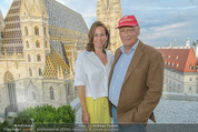 Peschev Kollektionspräsentation - Penthouse am Stephansplatz - Di 16.06.2015 - Niki LAUDA mit Ehefrau Birgit110