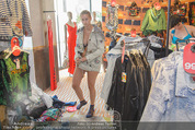 Seminaked - Desigual - Mi 17.06.2015 - 103