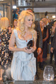 Pamela Anderson Shoppingtour - Innenstadt Wien - Do 18.06.2015 - Pamela ANDERSON bei Weisz5