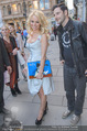 Pamela Anderson Shoppingtour - Innenstadt Wien - Do 18.06.2015 - Pamela ANDERSON spaziert durch Wien Vienna mit Weinglas83