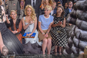 Liska Modenschau mit Pamela Anderson - ErsteBank Lounge - Do 18.06.2015 - Pamela ANDERSON81
