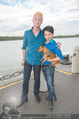 Gourmet Schifffahrt - MS Kaiserin Elisabeth - Di 14.07.2015 - Nhut LA HONG mit Hund Nes und Begleiter Patrick20