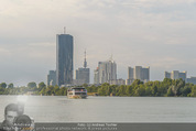 Gourmet Schifffahrt - MS Kaiserin Elisabeth - Di 14.07.2015 - Donau Skyline Vienna DC Tower UNO City Donauturm Schiffe54