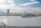 Gourmet Schifffahrt - MS Kaiserin Elisabeth - Di 14.07.2015 - Donau Skyline Vienna DC Tower UNO City Donauturm Schiffe62