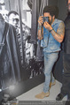 Lenny Kravitz - Flash - Galerie Ostlicht - Mo 10.08.2015 - Lenny KRAVITZ fotografiert mit Leica Kamera88