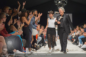 Vienna Fashion Week Finalshow - MQ Vienna Fashion Week Zelt - So 13.09.2015 - Nina KEPPLINGER, Mario SOLDO197