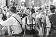 Almdudler Trachtenprächenball - Rathaus - Fr 25.09.2015 - 261