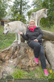 Wolf Experience - Wolfsgehege Ernstbrunn - Mi 30.09.2015 - Susanna HIRSCHLER mit Wlfen, Wolf16