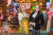 1. Wiener DamenWiesn - Wiener Wiesn Prater - Do 08.10.2015 - Corinna TINKLER, Michaela HUBER64