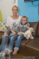 Sarah Connor Besuch - Ronald McDonald Kinderhilfehaus - Do 22.10.2015 - Sarah CONNOR mit Kasper17