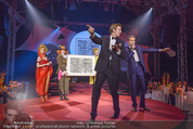 Ronald McDonald Gala - Marx Halle - Do 22.10.2015 - Alfons HAIDER, Philipp VON HUTTEN bei der Versteigerung303