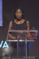 Look! Woman of the Year-Awards 2015 - Rathaus - Di 17.11.2015 - Auma OBAMA287