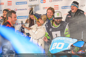 Formula Snow - Saalbach-Hinterglemm - Fr 04.12.2015 - Pamela ANDERSON bergibt 1. Preis181