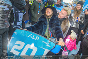 Formula Snow - Saalbach-Hinterglemm - Sa 05.12.2015 - Boris und Lilly BECKER am Motorschlitten118
