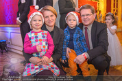 energy for life - Weihnachtsball für Kinder - Hofburg - Mi 09.12.2015 - Anja RICHTER, Christian DEUTSCH mit Kindern Julius und Helene39