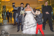 Anna Netrebko Hochzeit - Trauung - Palais Coburg - Di 29.12.2015 - Anna NETREBKO mit Sohn Tiago, Yusif EYVAZOV161