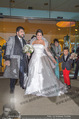 Anna Netrebko Hochzeit - Trauung - Palais Coburg - Di 29.12.2015 - Anna NETREBKO mit Sohn Tiago, Yusif EYVAZOV163