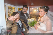 Anna Netrebko Hochzeit - Trauung - Palais Coburg - Di 29.12.2015 - Anna NETREBKO mit Sohn Tiago, Yusif EYVAZOV in der Kutsche183