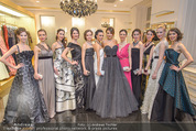 Opernball Couture Salon - Popp & Kretschmer - Mi 27.01.2016 - Gruppenfoto Solistinnen in Kleidern65