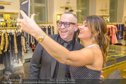 Opernball Couture Salon - Popp & Kretschmer - Mi 27.01.2016 - Olga PERETYATKO, Jrgen Christian JC HOERL machen Selfie80