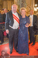 Opernball - Red Carpet - Staatsoper - Do 04.02.2016 - Michael HUPL mit Ehefrau Barbara135