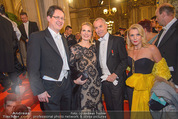 Opernball - Red Carpet - Staatsoper - Do 04.02.2016 - Jean-Claude JITROIS, Rainer TREFELNIK, Liane SEITZ49