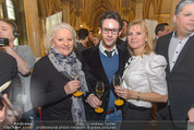Falstaff Restaurantguide - Rathaus - Mi 16.03.2016 - Marika LICHTER mit Sohn Paul, Elisabeth KAMPER29