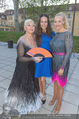 Dancing Stars Ball - Parkhotel Schönbrunn - Di 12.04.2016 - Roswitha WIELAND, Verena SCHEITZ, Jazz GITTI9