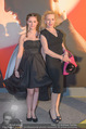 ROMY Gala - Red Carpet - Hofburg, Wien - Sa 16.04.2016 - Sunnyi MELLES mit Tochter Leonille121