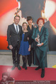 ROMY Gala - Red Carpet - Hofburg, Wien - Sa 16.04.2016 - Regina ZIEGLER mit Familie2