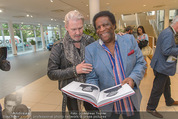 25 Jahre Manfred Baumann Fotografie - BMW Wien Heiligenstadt - Di 24.05.2016 - Johnny LOGAN, Roberto BLANCO80