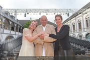 Schloss-Spiele Premiere - Schloss Kobersdorf - Di 05.07.2016 - Wolfgang B�CK, Anna KRAMER, Marie-Therese FUTTERKNECHT8