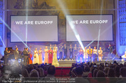 Fashion for Europe - Staatsoper - Do 14.07.2016 - Bhne, Show, Publikum, Zuschauerraum, Schlussbild183